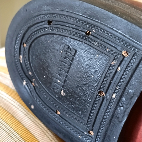 BOHO,  VINTAGE "BOULET" LEATHER CANADIAN BOOTS!! - Picture 10 of 17